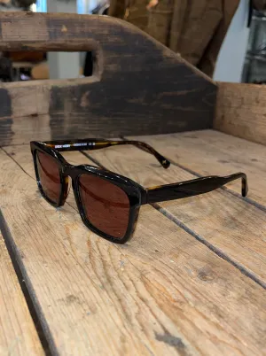 Dick Moby, Warsaw, Laminated Havana